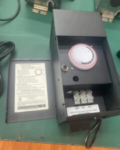 Low voltage transformer PTS100